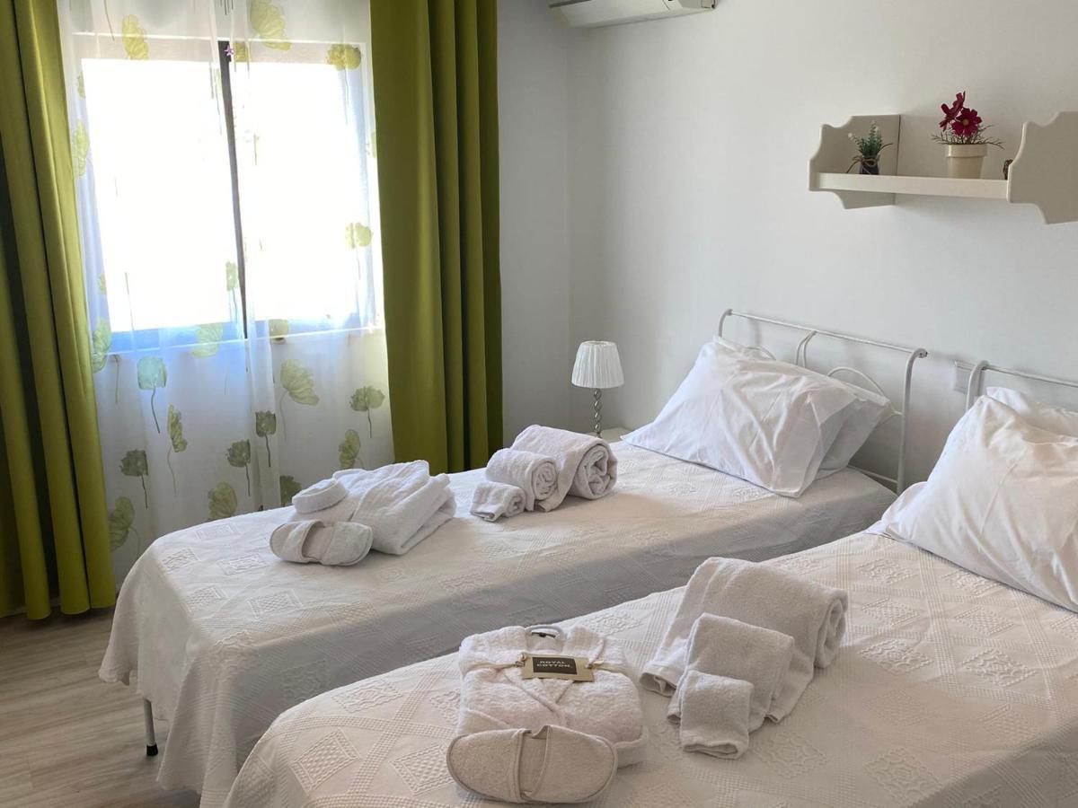 Apartment Os Reais - In Front Of The In Centeanes *