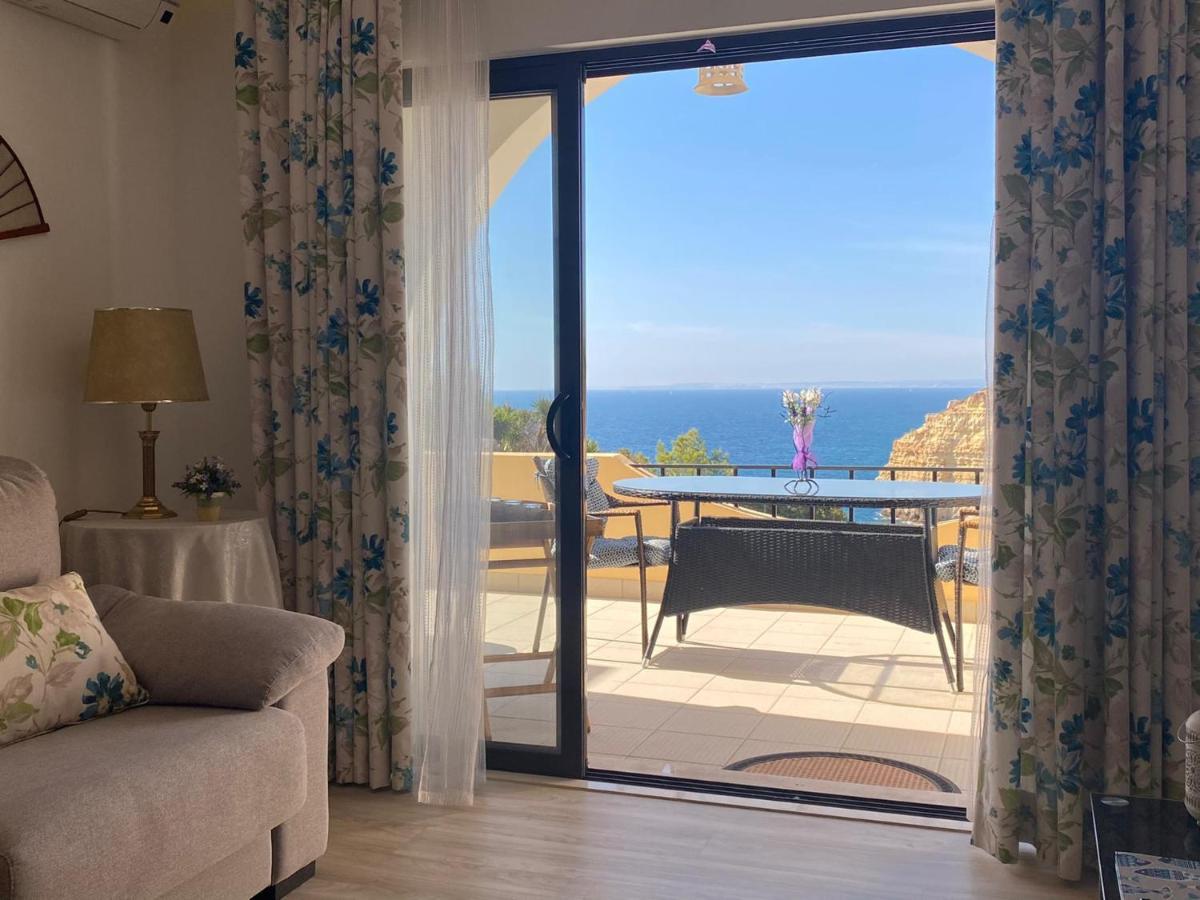 Apartament Os Reais - In Front Of The In Centeanes *