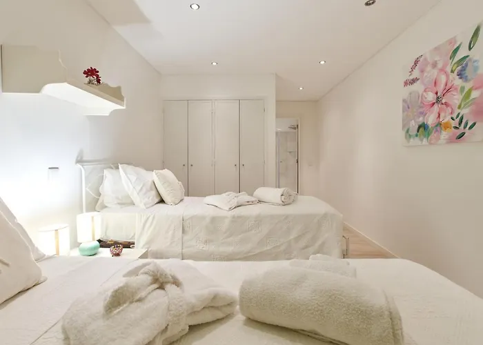 Os Reais - Apt In Front Of The Beach In Centeanes